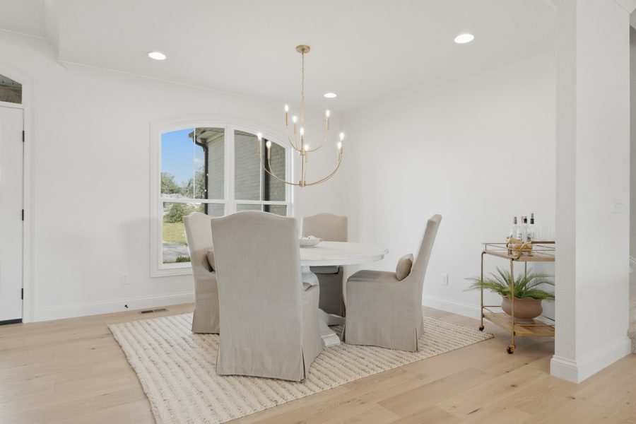 Real estate interior photograph of an Evansville home — Reed Raibley (8)